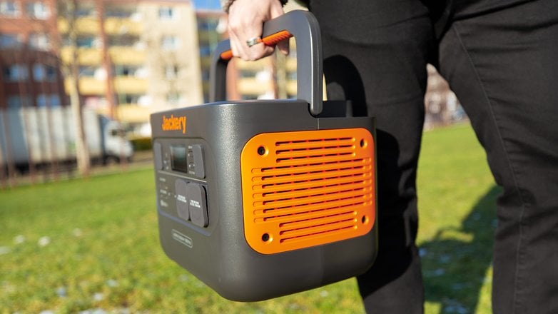 Jackery Explorer 1000 Pro Lüftungen Jackery Explorer 1000 Pro Lüftungen