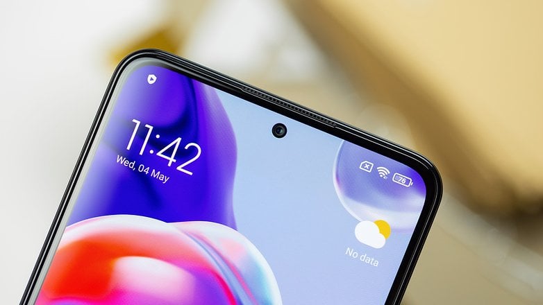 Le Redmi Note 11 Pro+ 5G a un écran plat Xiaomi Redmi Note 11 Pro Plus 5G Ecran poincon camera selfie